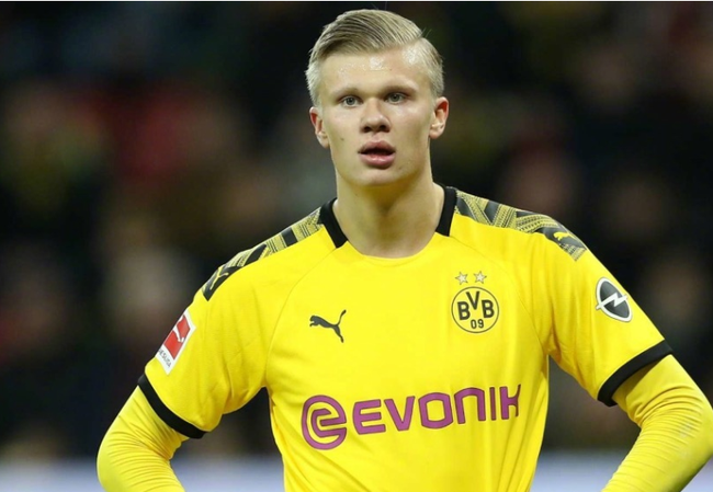 在争议中持续走向热卖！国产剧情卡牌游戏《苏丹的游戏》首周售出25万份