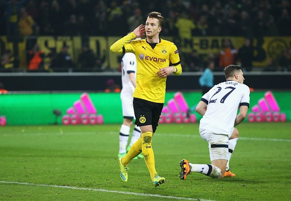 中超：山东泰山2-2深圳队，连续不败