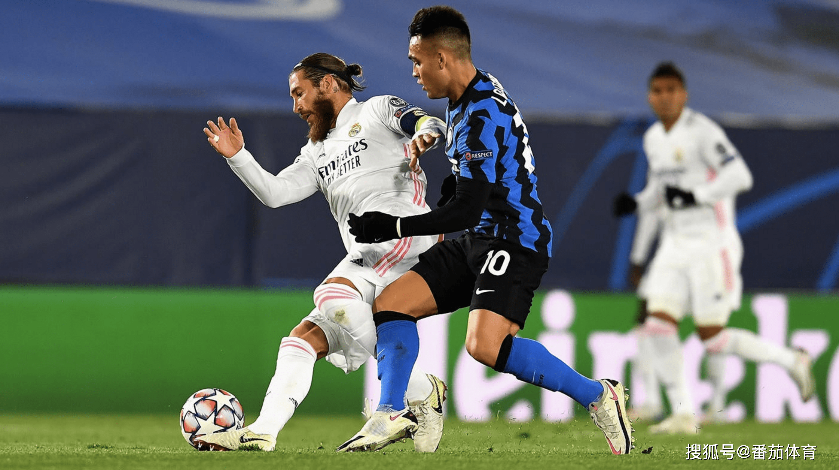 卖水果的小伙与哈兰德争英超金靴